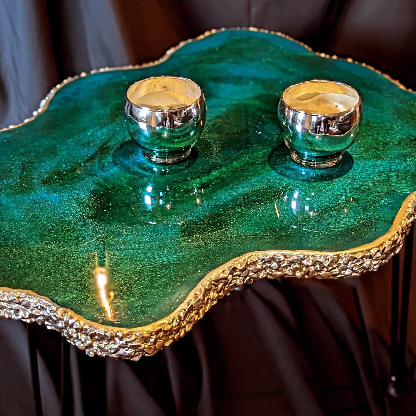 "Irresistible"centrepiece table