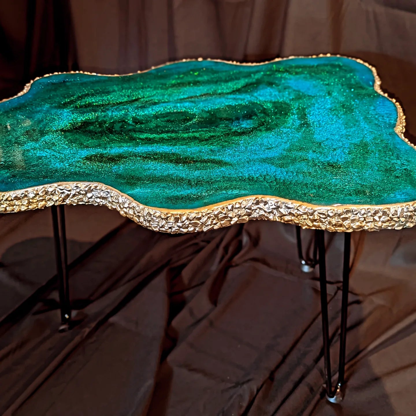 "Irresistible"centrepiece table