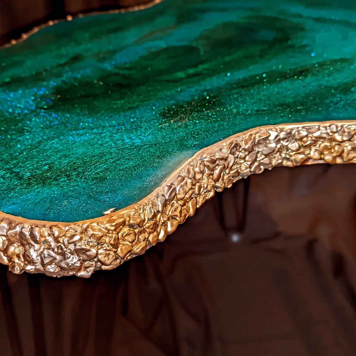 "Irresistible"centrepiece table
