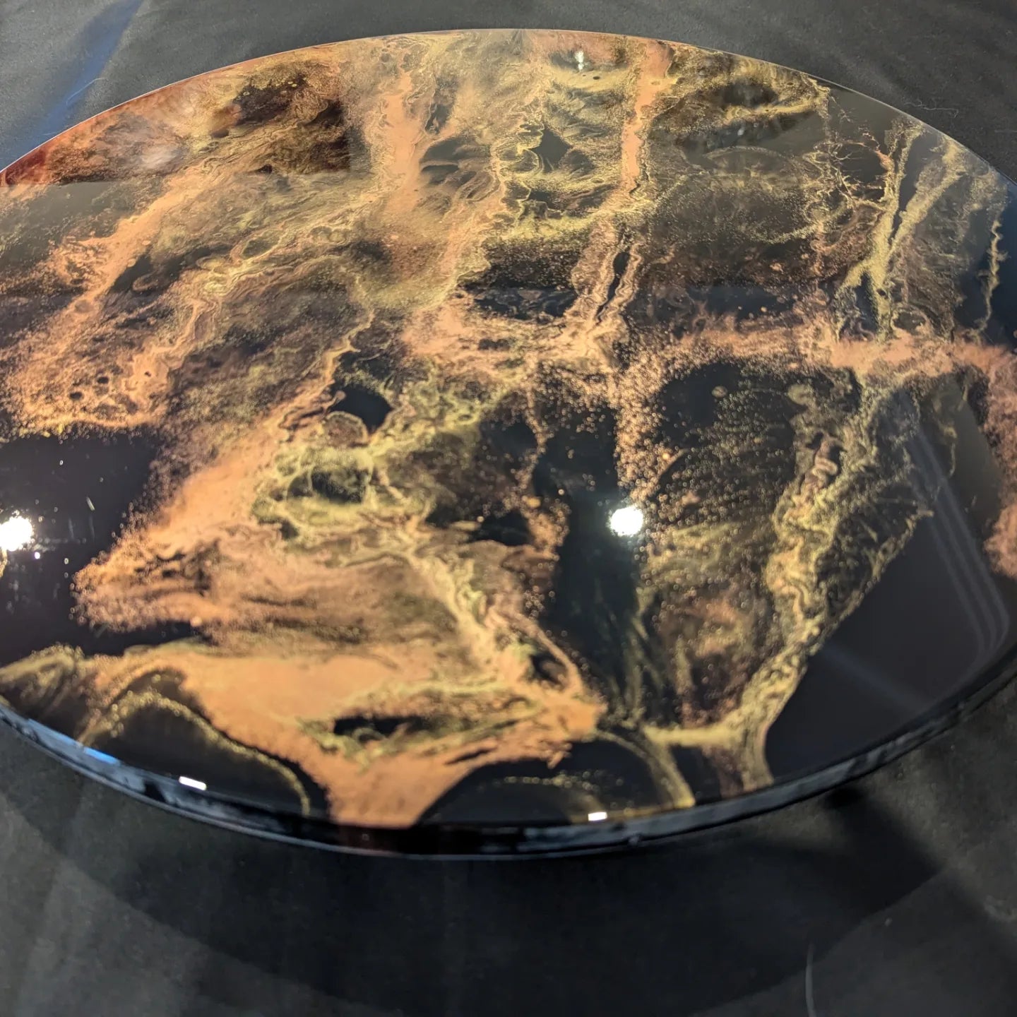 "Mystic Glamour"turn table