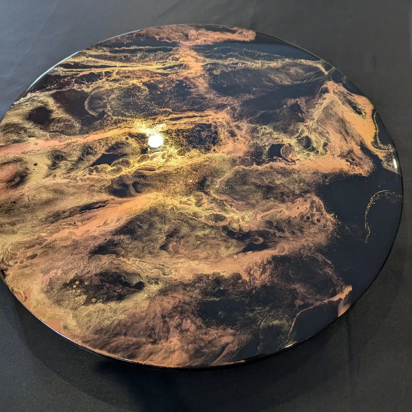 "Mystic Glamour"turn table