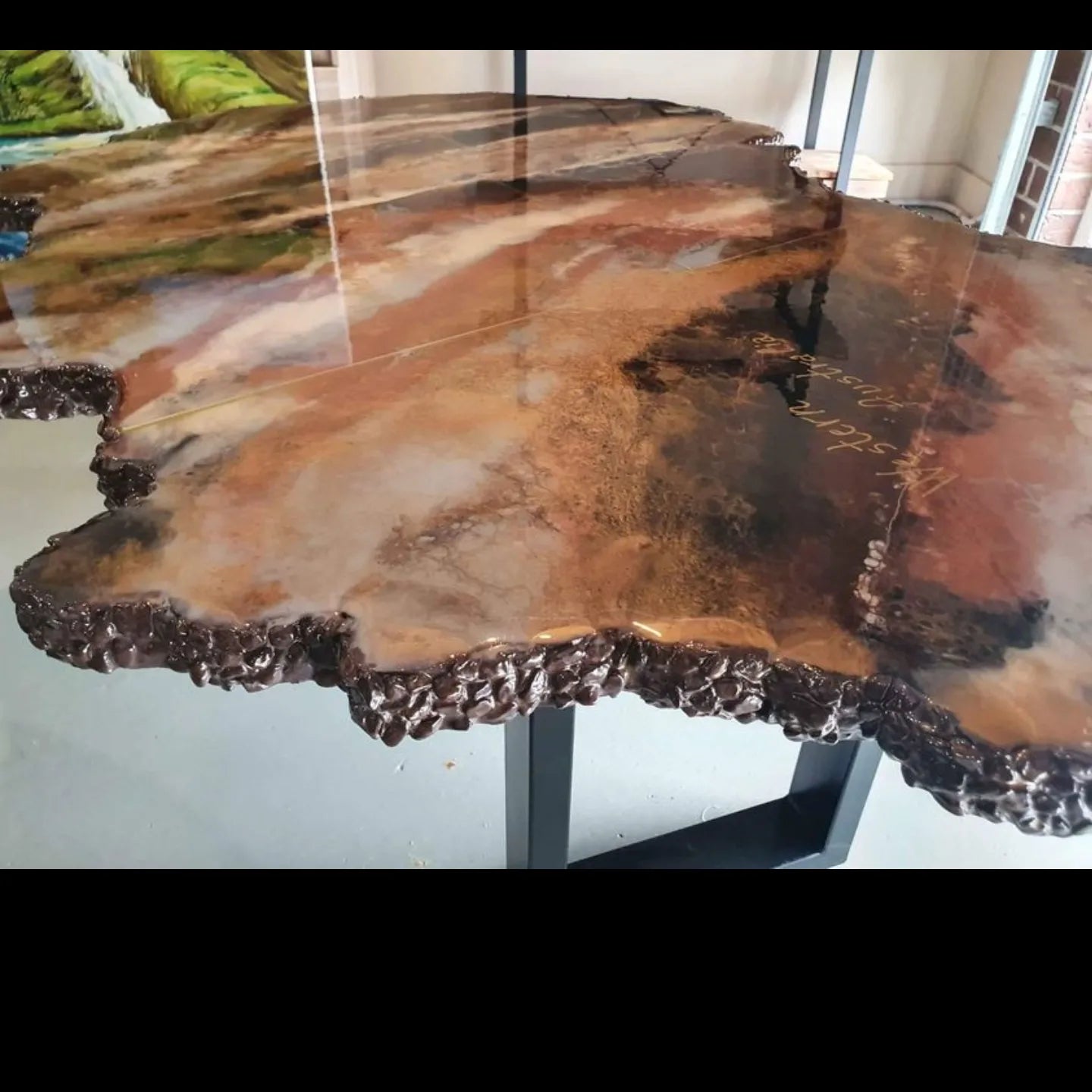 "Australia"Concept Lounge Table