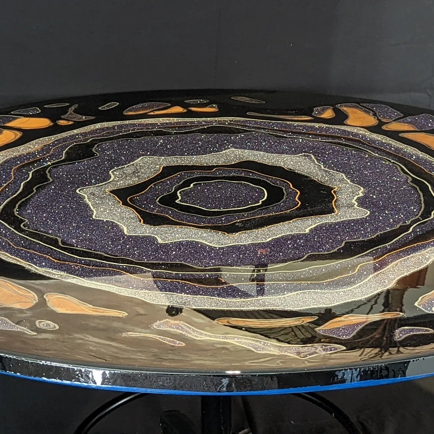 Artemis" Centre piece table