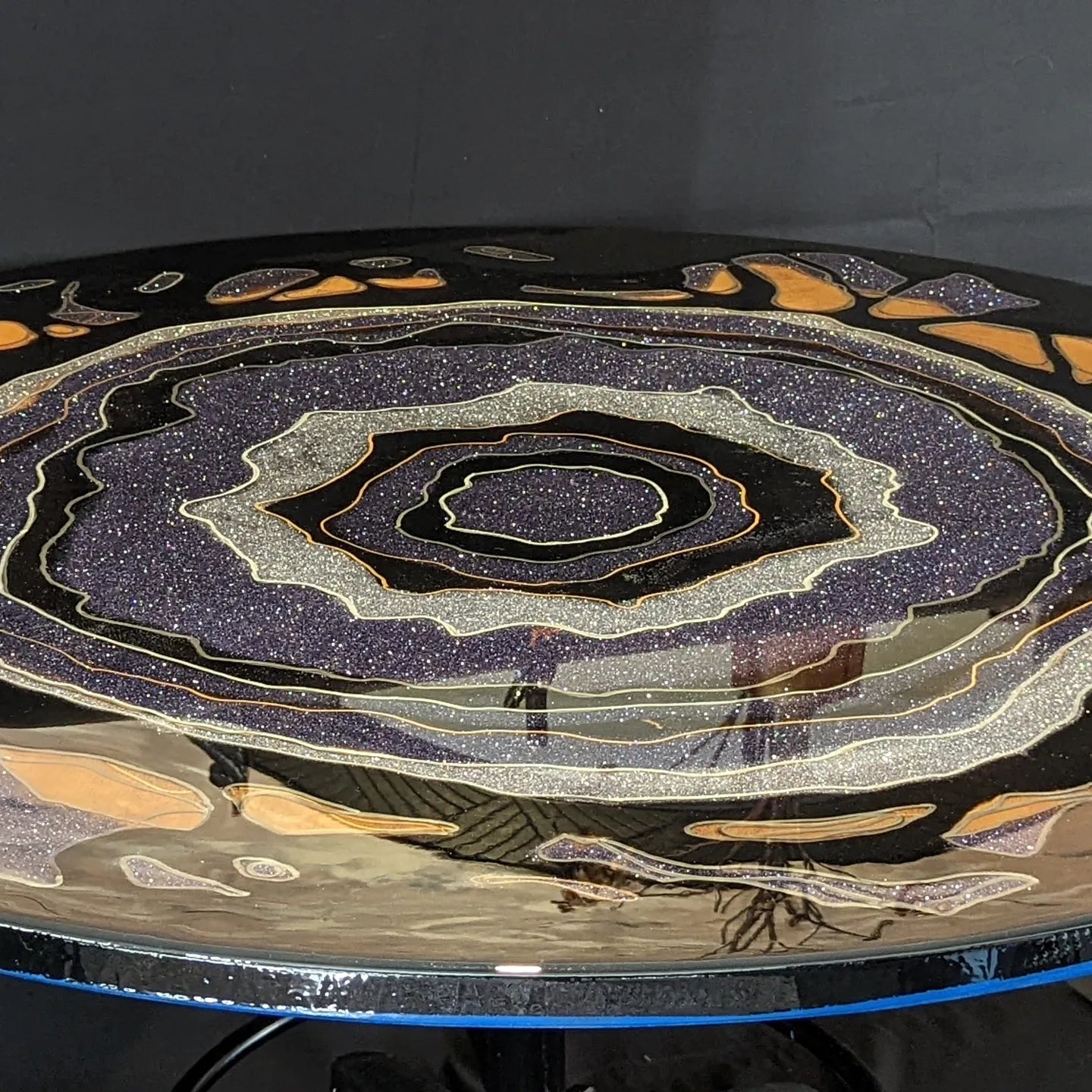 Artemis" Centre piece table