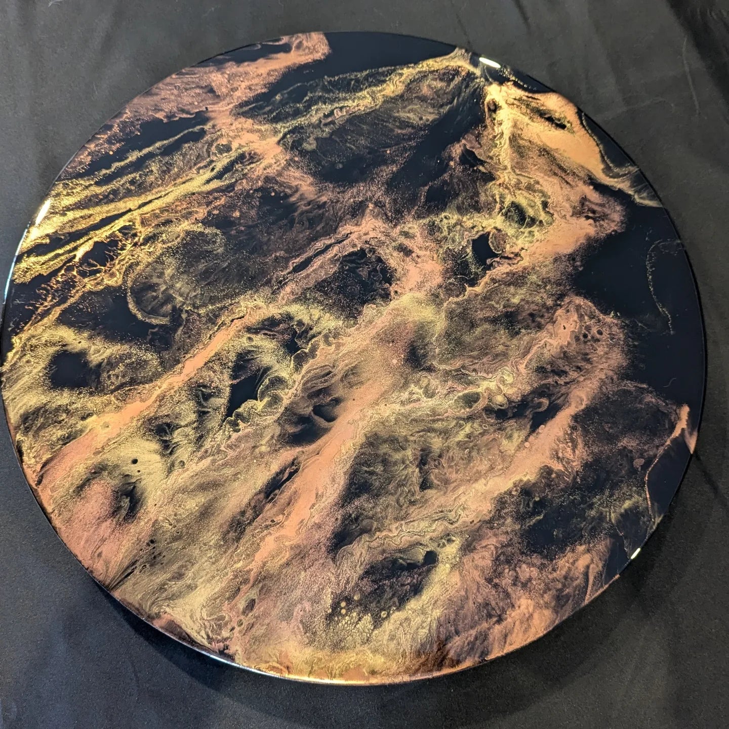 "Mystic Glamour"turn table