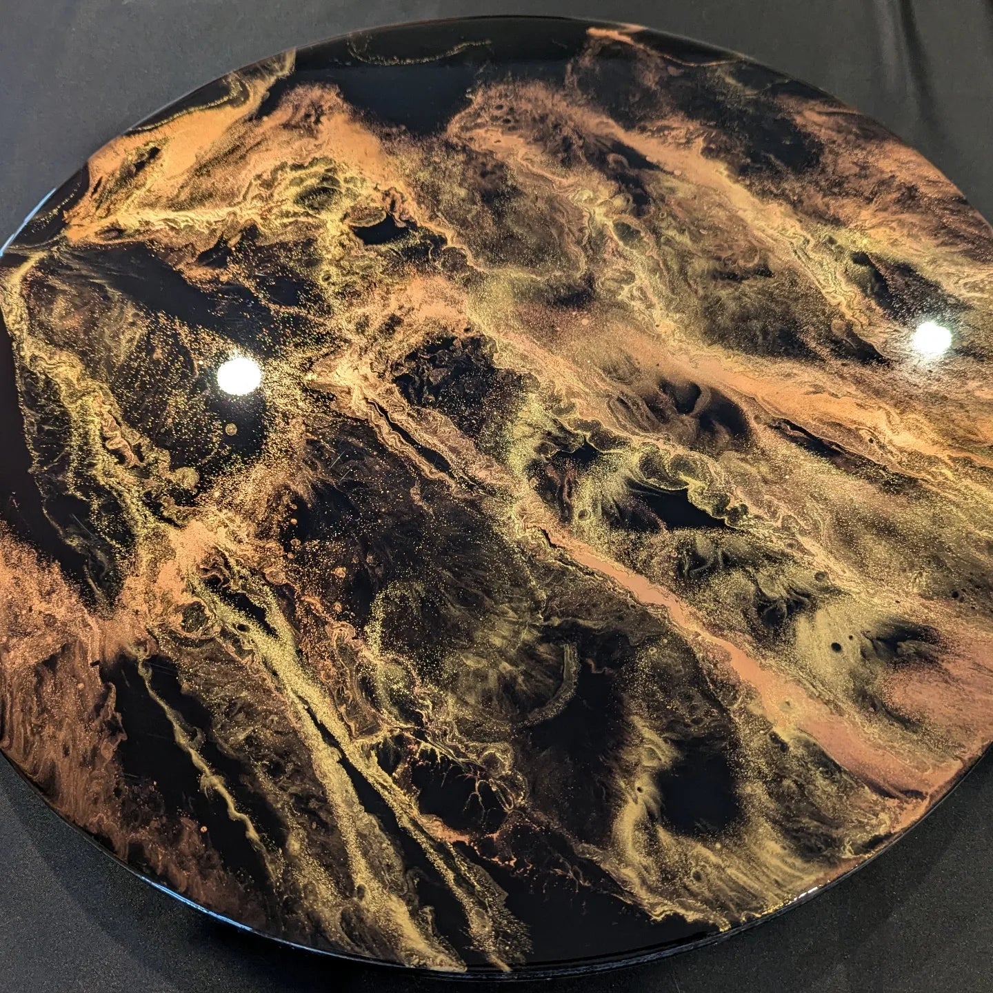 "Mystic Glamour"turn table