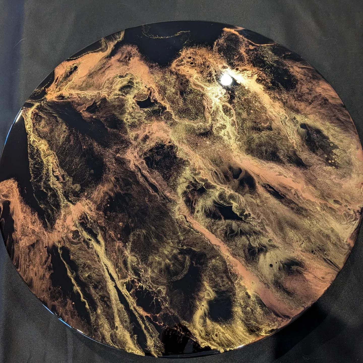 "Mystic Glamour"turn table