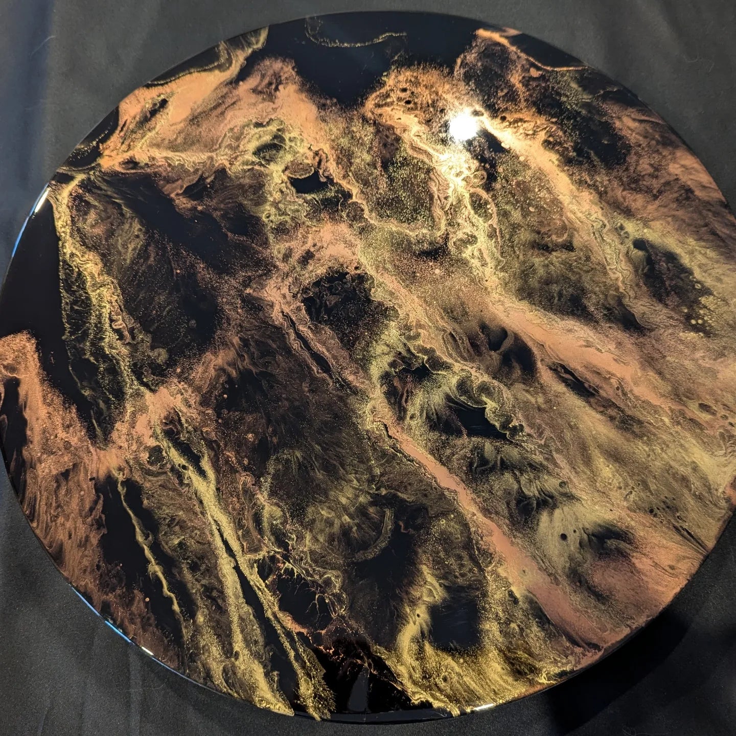 "Mystic Glamour"turn table
