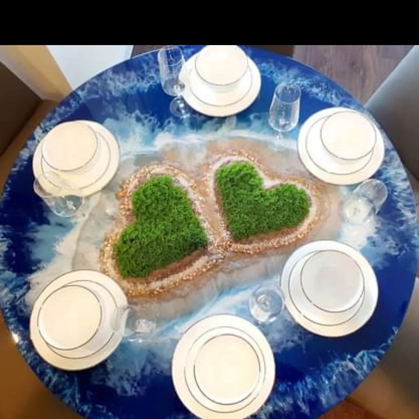 "Tararua"Dinner table